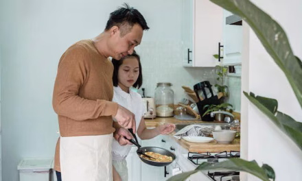 Hobi Kreatif Yang Bisa Dicoba Di Rumah