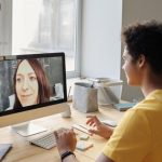 Teknologi Digital Dan Fenomena Yang Sedang Populer