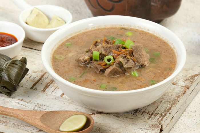 Kuliner Khas Nusantara Yang Wajib Dicoba Saat Traveling