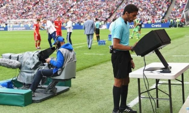 Peran Teknologi Dalam Dunia Sepak Bola