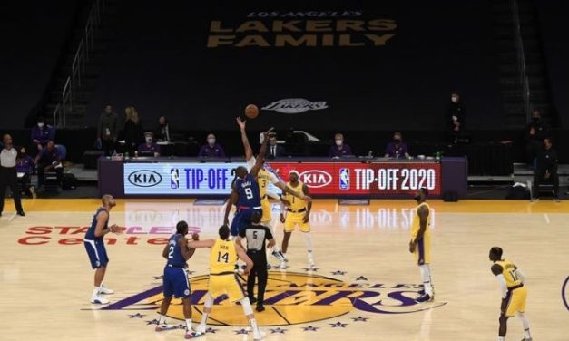 Strategi Serangan Cepat Dalam Permainan Basket