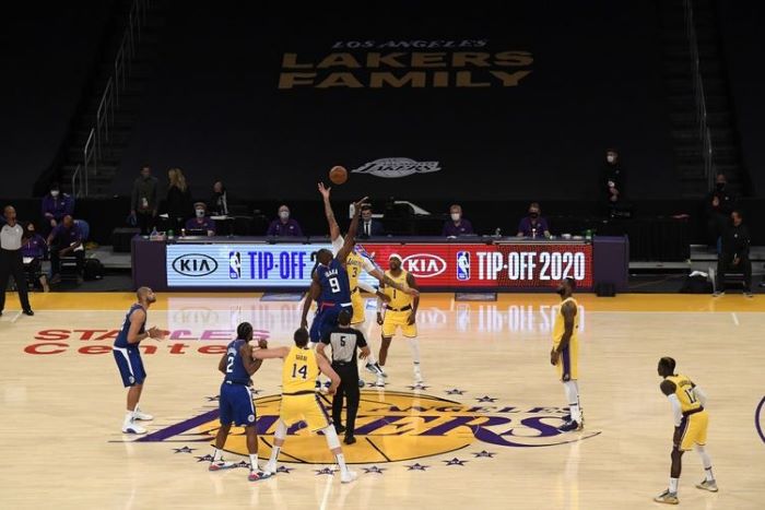 Strategi Serangan Cepat Dalam Permainan Basket