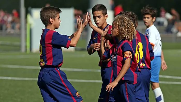 Akademi Sepak Bola Menjadi Tempat Mencetak Bintang Baru