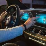 Teknologi Canggih Yang Mulai Hadir Pada Mobil Masa Kini